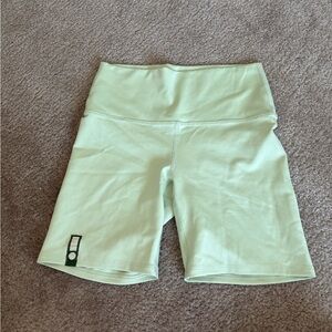 DAILY DRILLS MATCHA BIKE SHORTS